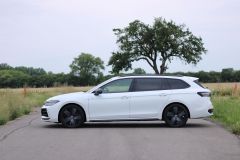 Volkswagen Passat R-Line 2.0 TDI DSG (2024) 