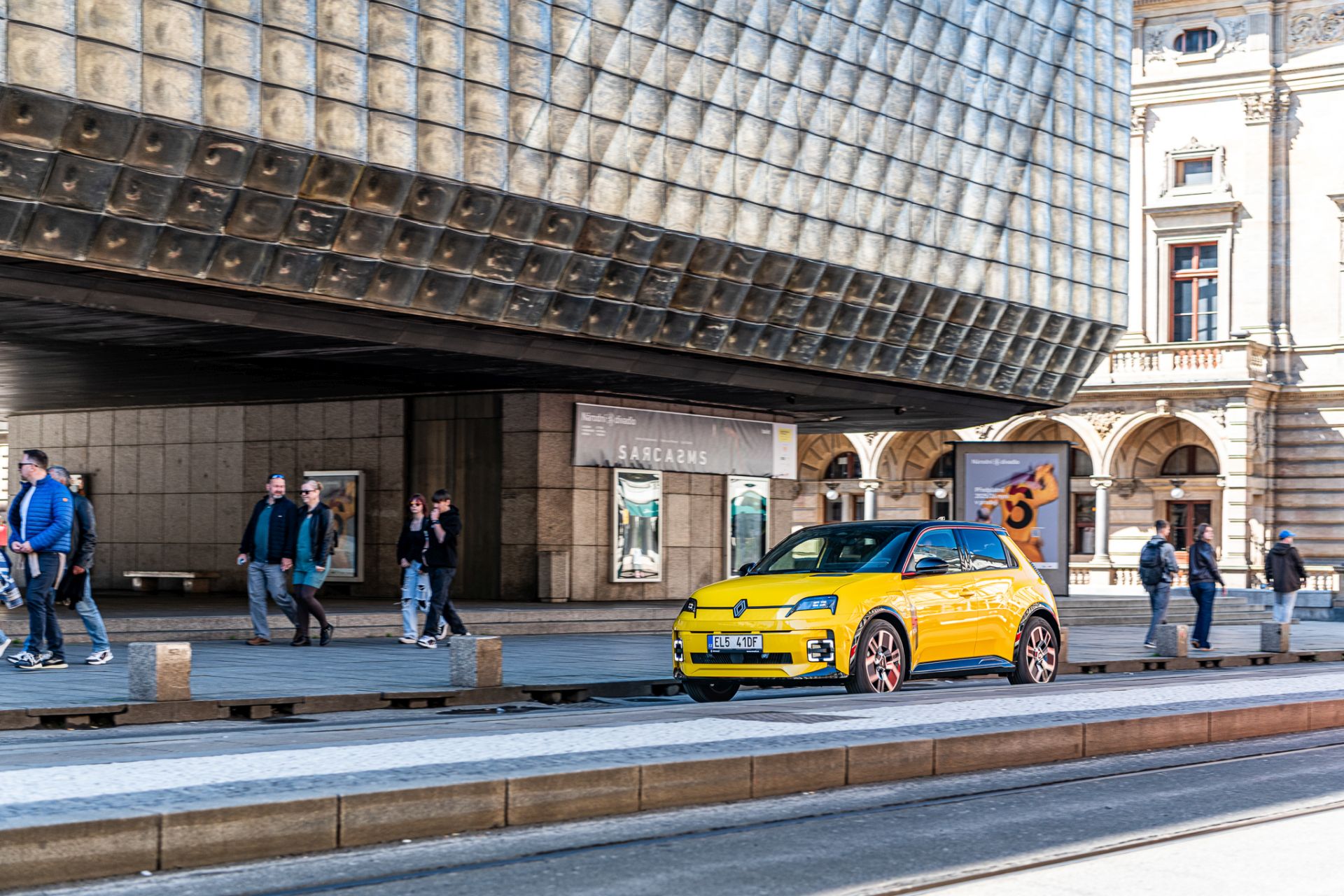 Renault 5 E-Tech in Prague