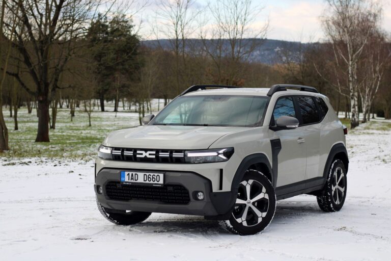 Dacia Duster Hybrid 140 Journey (2025)